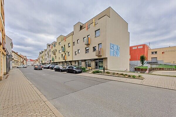 Pronájem bytu 2+kk s balkonem, 59 m², Uherské Hradiště - Šestka